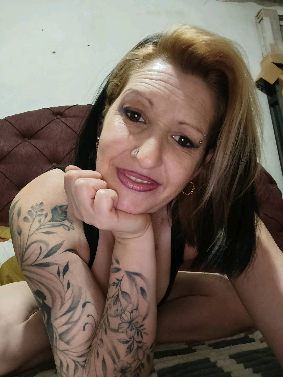 Poli from Argentina — here to video chat with new people tonight